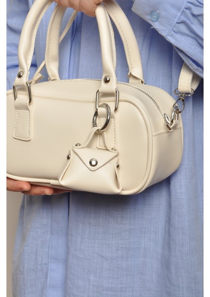 Kadın Ayarlanabilir Askılı Deri Model, Airpods Çanta Aksesuarlı, Çapraz El ve Omuz Çantası