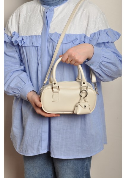 Kadın Ayarlanabilir Askılı Deri Model, Airpods Çanta Aksesuarlı, Çapraz El ve Omuz Çantası modelleri