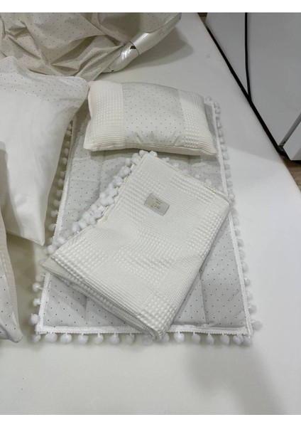 Çok Amaçlı Babynest , Puset Örtüsü , Alt Açma ve Battaniye, Nevresim Takımı 15'li Set Bebek Çeyizi