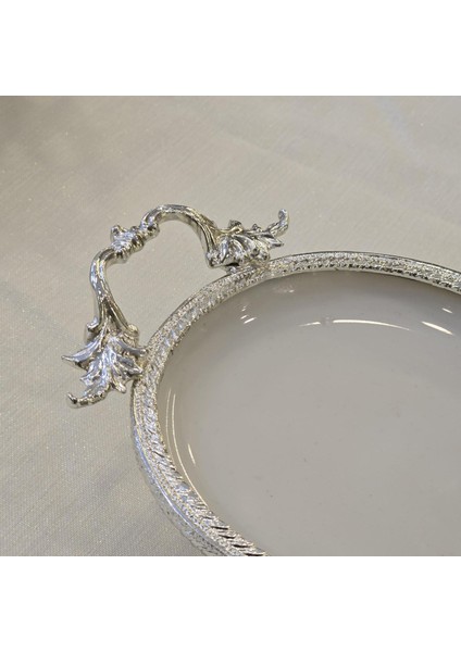 Metal Çerçeveli Oval Porselen Servis Tabağı 25X15 cm Gümüş fiyatları