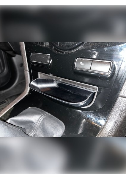 Ford Fiesta Bölme Tepsisi