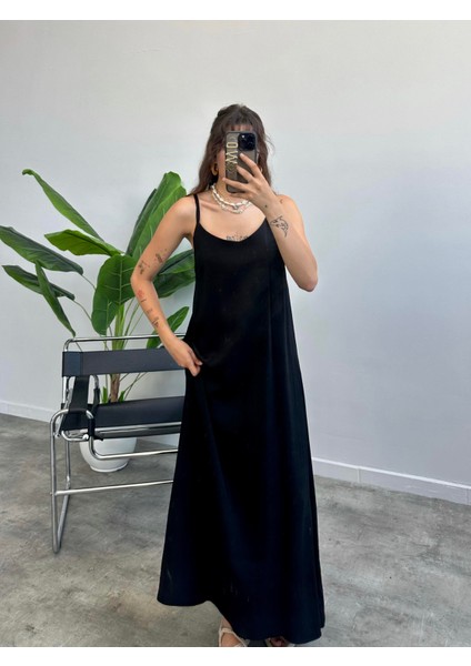Kadın Siyah Ayarlanabilir Askılı Pamuklu Yazlık Uzun Elbise fiyatları
