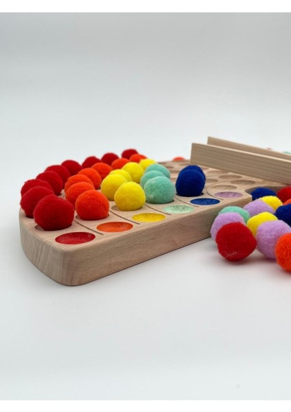 Montessori Eğitici Ahşap Oyuncak – Ahşap Gökkuşağı ve Renkli Keçe Topları