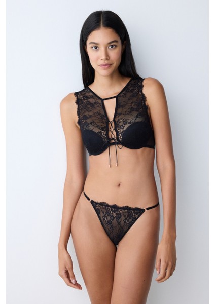 Halter Padded Eyellesh Sütyen