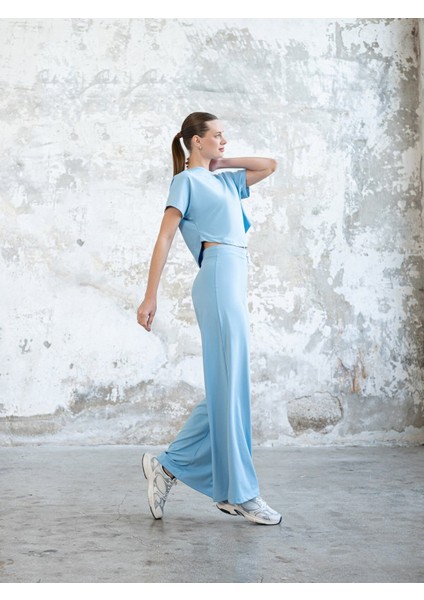 Yuvarlak Kesimli Yoga Tişörtü indirimleri