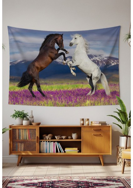 Atlar Aşk Doğa Yayla Dağ Duvar Örtüsü Halısı Duvar Sanatı Duvar Dekorasyonu Şık Dekoratif Tapestry