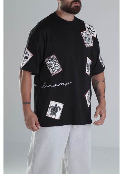 Yama Desenli Siyah Tasarım T-Shirt fiyatları