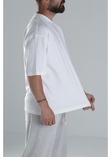 Beyaz Oversize T-Shirt modelleri