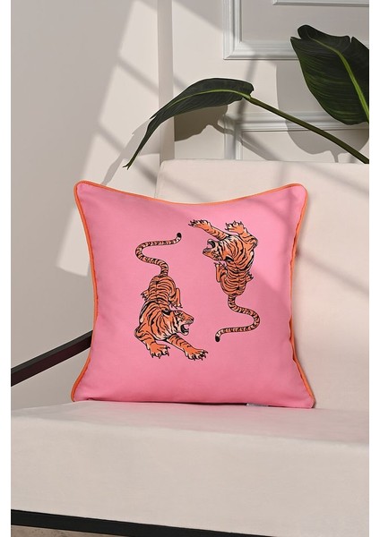 Neon Jungle Kaplan Desenli Pembe Kırlent Kılıfı – 43X43CM