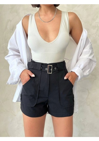 Kemer Detaylı Gabardin Şort Siyah S25289 indirimleri