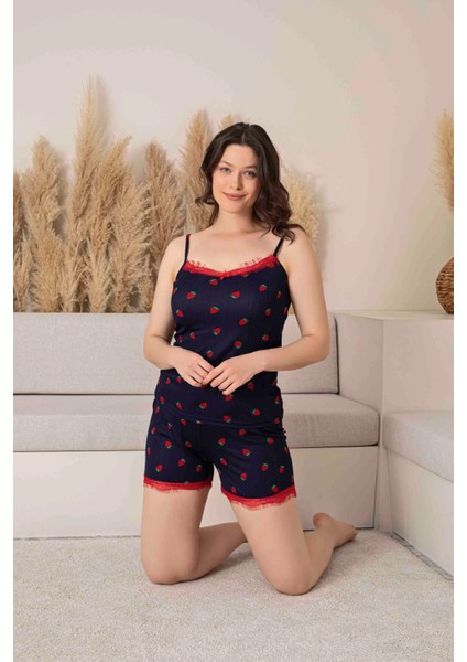 Kadın Askılı Şortlu Pamuklu Çilek Desenli Dantel Detaylı Kısa Pijama TAKIMI-3096