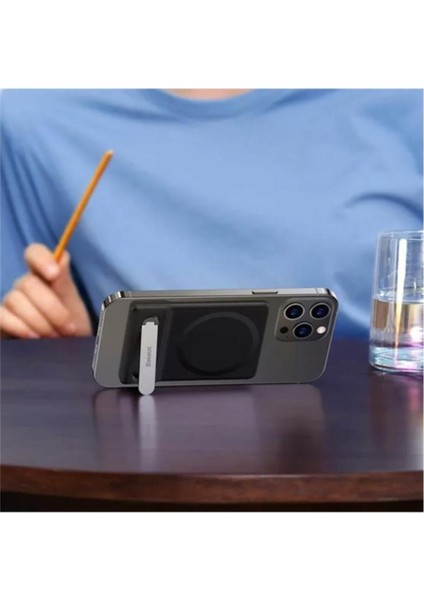 Siyah manyetik katlanabilir cep telefonu standı, şık ve pratik kullanım