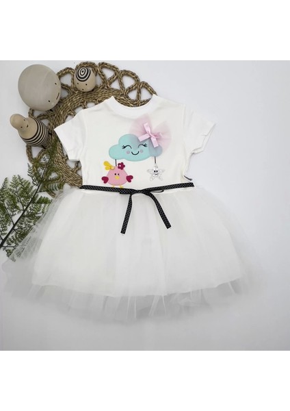 1-2-3 Yaş Tül Tokalı Bulut Civciv ve Yıldız Nakışlı Kız Bebek Elbisesi Beyaz