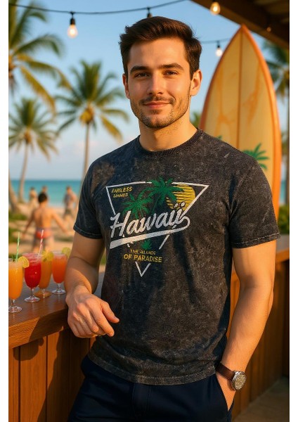 Erkek Fit Kesim Dijital Baskılı Pamuklu T-Shirt fiyatları