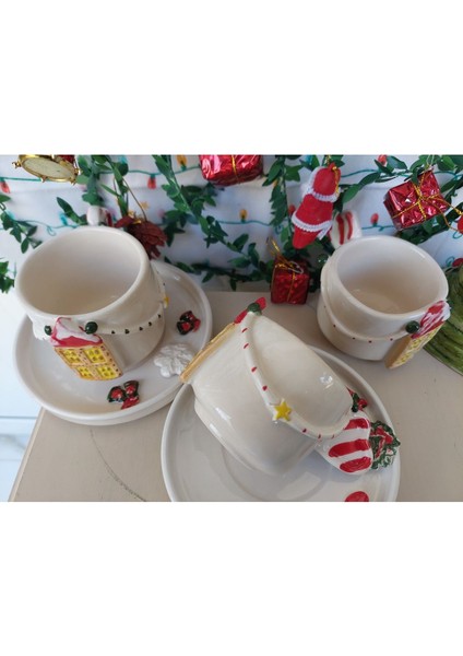 El yapımı yeni yıl temalı kırmızı kalp detaylı şık kahve fincanı