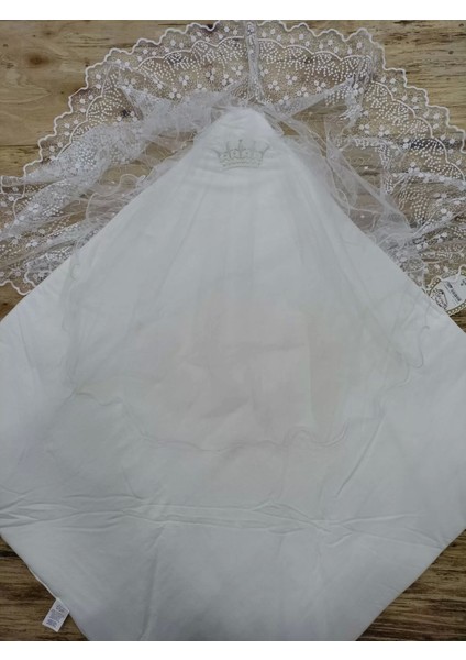 03 Yenidoğan Sahra Taç Lucky Baby Nakışlı Kumru Kundak Bebek Battaniyesi Ekru fiyatları