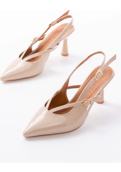 4962 Bej Sivri Burun Tokalı Yuvarlak Topuk Kadın Sandalet modelleri