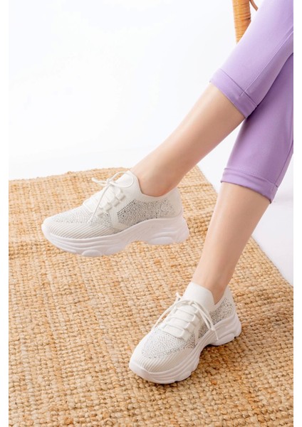 3002 Beyaz Bağcıklı Fileli Taş Aksesuarlı Günlük Spor Ayakkabı fiyatları