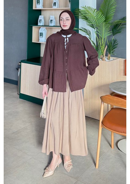 V Yaka Kolları Lastikli Müslim Tesettür Gömlek Kahverengi