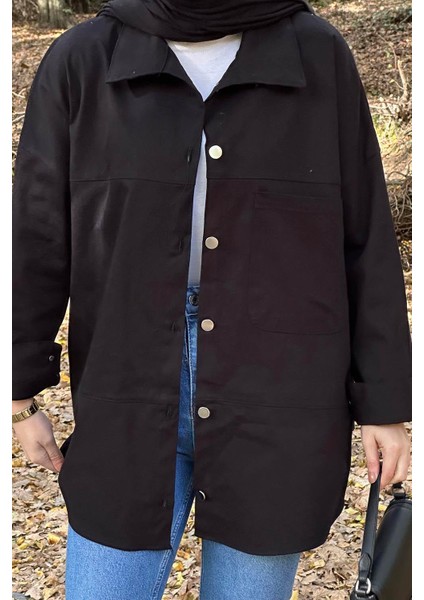 Tek Cep Detaylı Gabardin Tesettür Gömlek Siyah