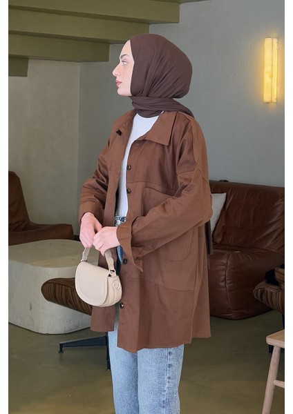Tek Cep Detaylı Gabardin Tesettür Gömlek Acı Kahverengi