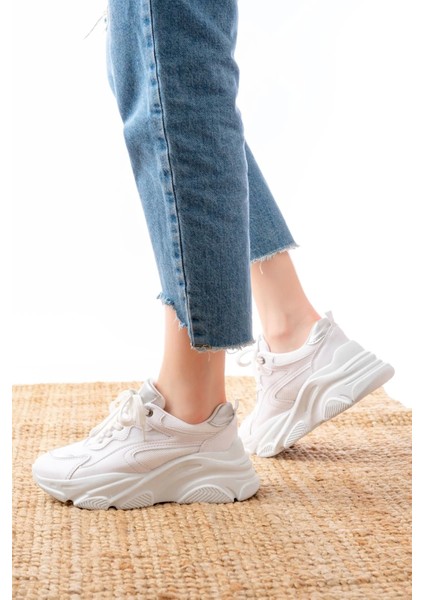 SP-149 Beyaz Gümüş Bağcıklı Fileli Günlük Spor Ayakkabı fiyatları