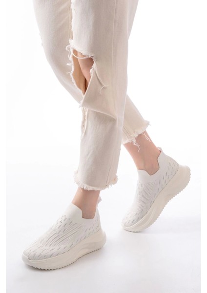 DM-707 Beyaz Fileli Faillant Taban Taş Aksesuarlı Günlük Spor Ayakkabı