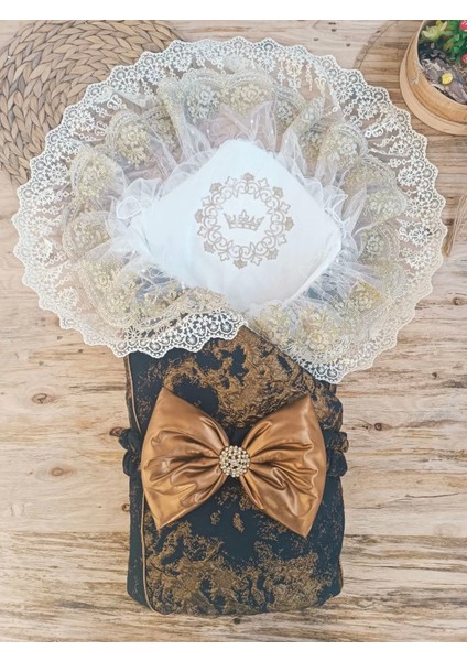 03 Yenidoğan Kendinden Desenli Krom Fiyonklu Bebek Battaniyesi Kundak Bakır