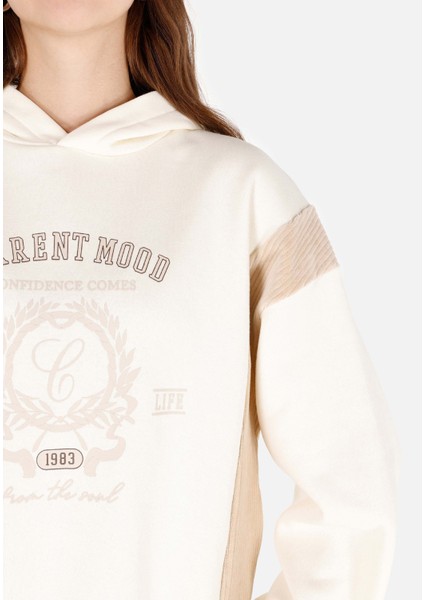 Regular Fit Kapüşonlu Kadın Ekru Sweatshirt
