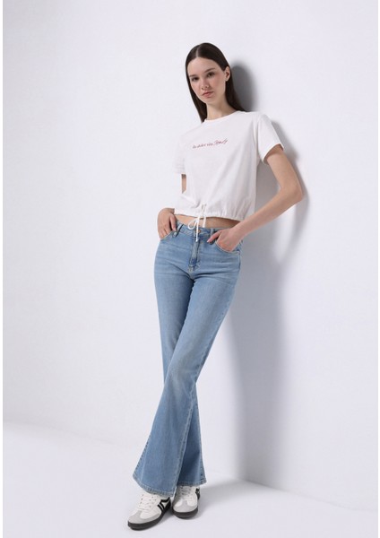Regular Fit Orta Bel Bootcut Kadın Indigo Jean Pantolon