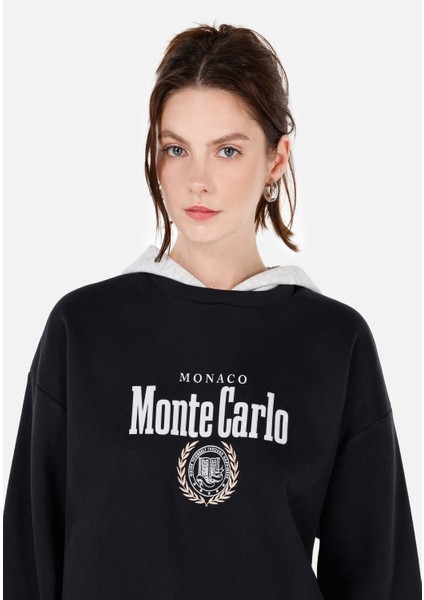 Regular Fit Kapüşonlu Kadın Lacivert Sweatshirt fırsatları