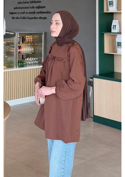 Bisiklet Yaka Omuz Fırfırlı Tunik Çikolata Kahve fiyatları