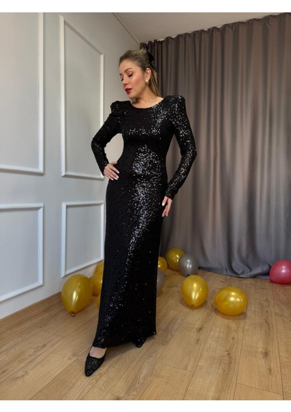 Siyah Sırt Dekolteli Payetli Elbise fiyatları