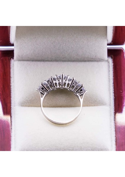 925 Ayar Gümüş Beştaş Bayan Yüzük Model 7 fiyatları