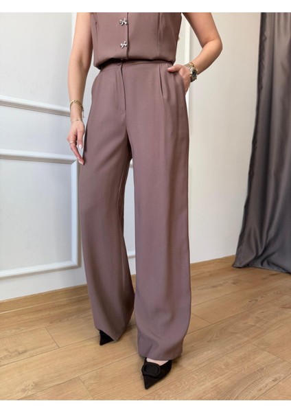 Kahve Fiyonk Düğme Detaylı Takım modelleri