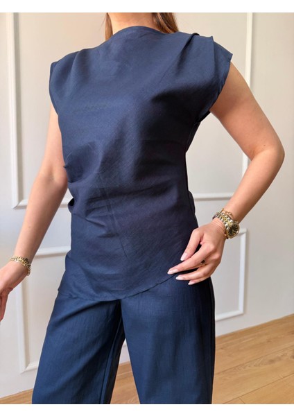 Lacivert Etek Ucu Asimetrik Takım