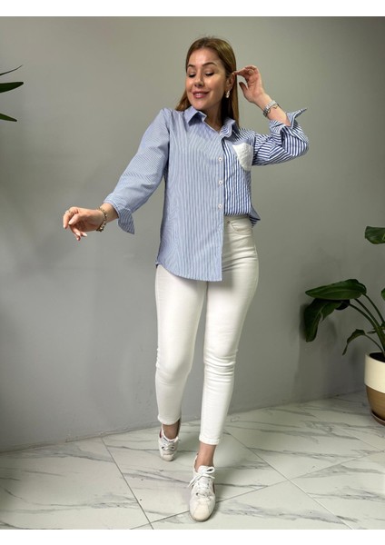 Mavi Arka Kelebek Detaylı Gömlek fırsatları