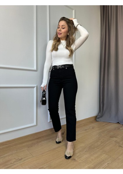 Orj. Marka Siyah Kesik Paça Jean