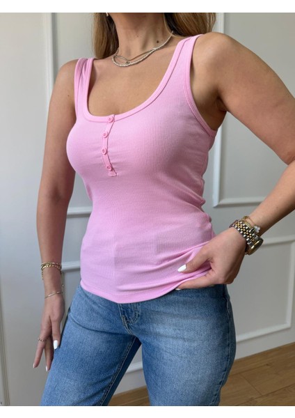 Pembe Ön Düğme Detaylı Askılı Bluz