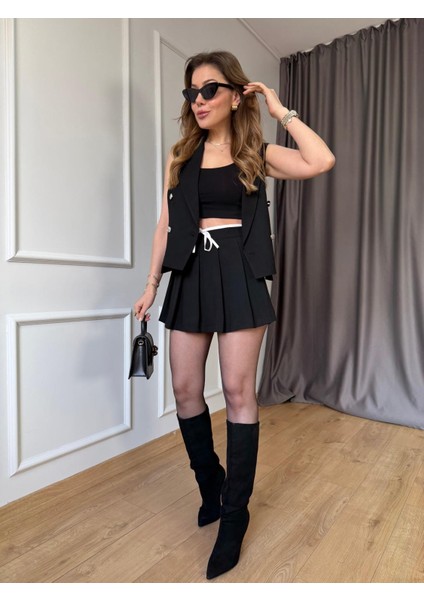 Siyah Yelek Detay Ceket