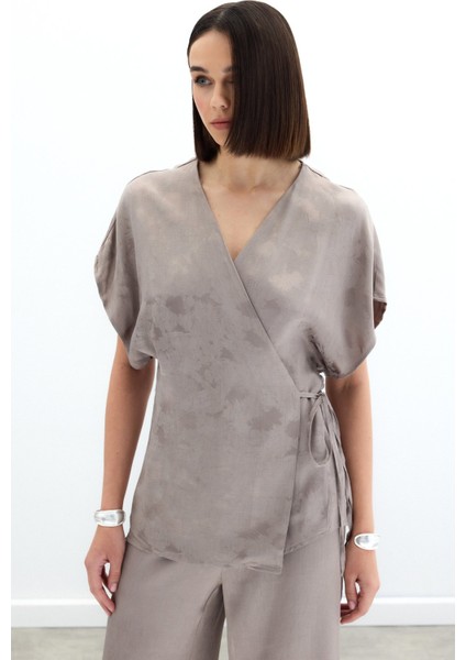 Bağlamalı Jakarlı Saten Bluz - Vizon modelleri