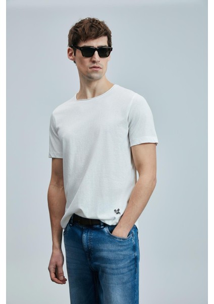 Junya Slim Fit Erkek T-Shirt Kırık Beyaz (111020259) modelleri