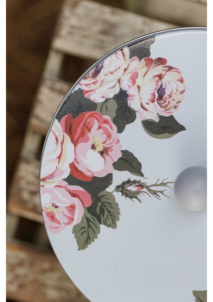 x V&a Alice In Wonderland Teneke Bisküvi Kutusu 18X15CM indirimleri