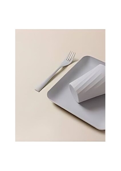 Gri 6 Kişilik 32 Parça Piknik Seti, plastik bardak ve çatal, kaşık, bıçak detaylı