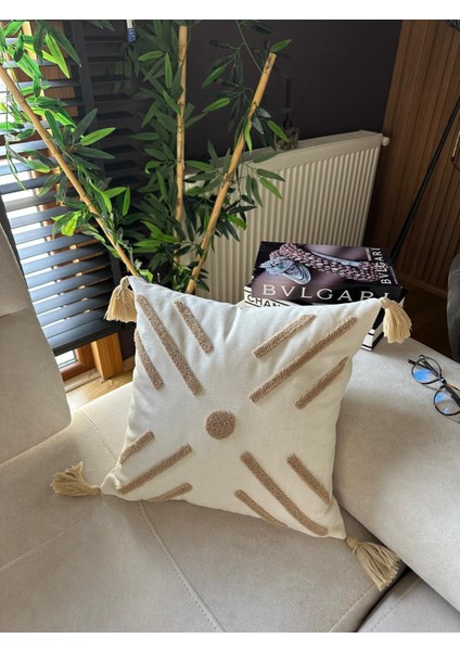 Premium | Punch işlemeli 4’lü Kırlent Takımı – 40x40 cm | Polyester Kılıf + %100 Pamuk İç Dolgu fiyatları