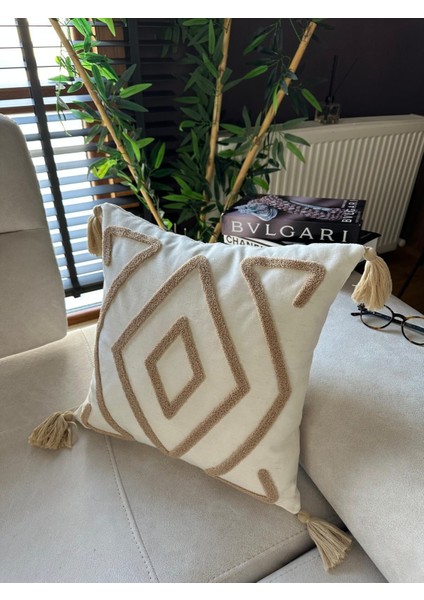 Premium | Punch işlemeli 4’lü Kırlent Takımı – 40x40 cm | Polyester Kılıf + %100 Pamuk İç Dolgu modelleri