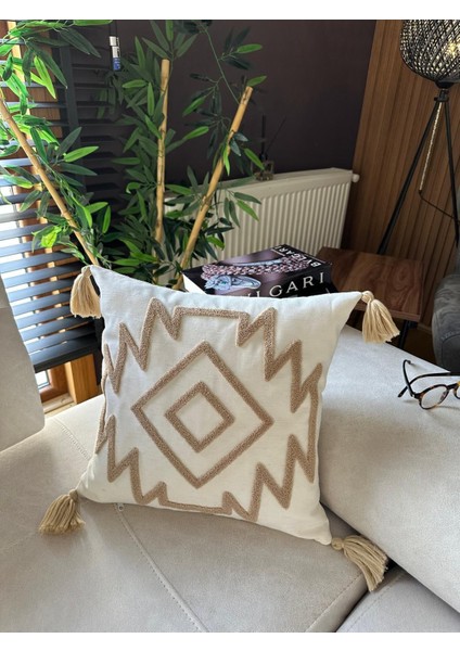 Premium | Punch işlemeli 4’lü Kırlent Takımı – 40x40 cm | Polyester Kılıf + %100 Pamuk İç Dolgu indirimleri