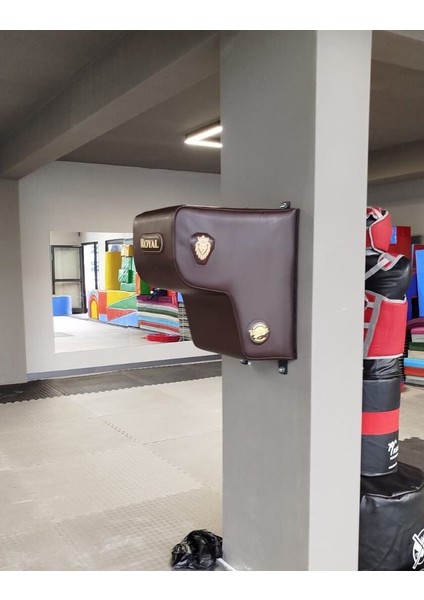 Royal Model Darbe Yastığı fırsatları