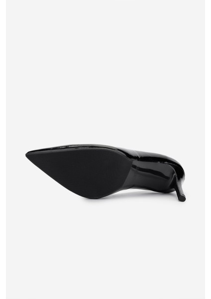 Kadın Hakiki Deri Siyah Rugan Topuklu Ayakkabı 492 55700 Bn Ayk Y25 Sıyah Rgn indirimleri