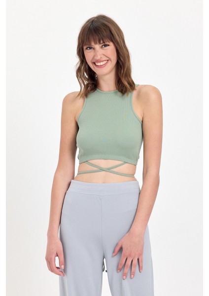 Belden Bağlamalı Fitilli Crop T-Shirt